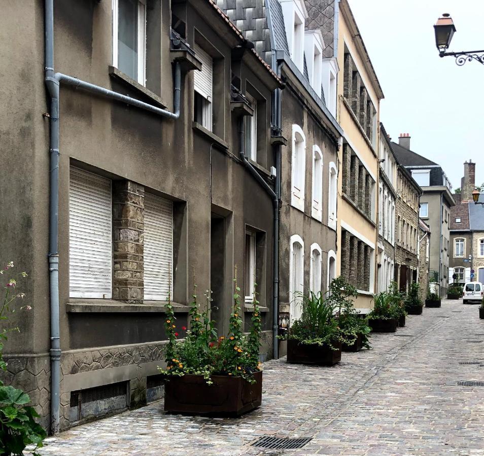 Lumineux T2 Vieille Ville 3Pers Parking Gratuit - By La Source D'Orfee Boulogne-sur-Mer Exterior photo